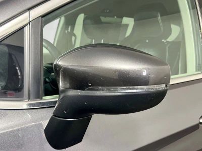 2023 Chrysler Pacifica — photo 10 view