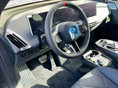 2026 BMW iX — photo 7 view