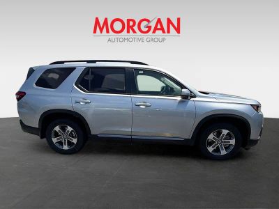 2026 Honda Pilot — photo 8 view