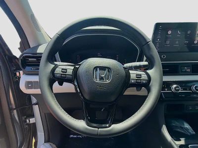 2026 Honda Pilot — photo 10 view