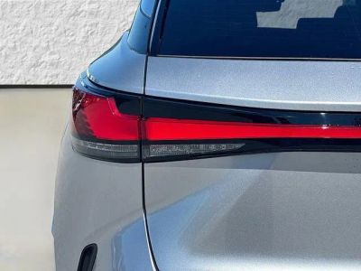 2026 Lexus RX — photo 10 view