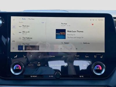 2026 Lexus RX — photo 33 view