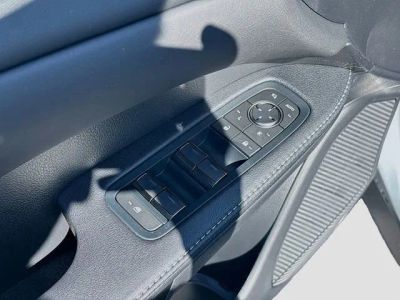 2026 Lexus RX — photo 24 view