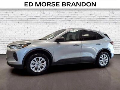 2024 Ford Escape — side profile view