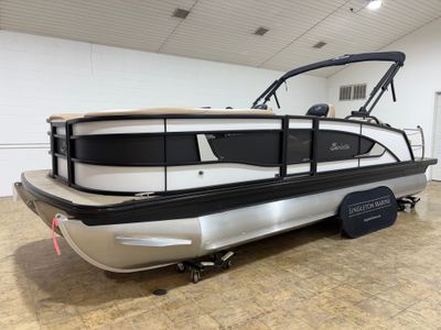 2026 Barletta Lusso L23UC - Photo 8
