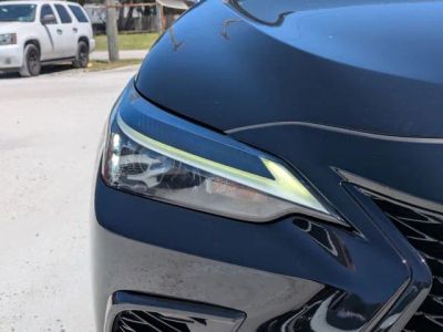 2022 Lexus NX — photo 8 view