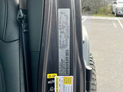 2025 Jeep Wrangler — photo 29 view