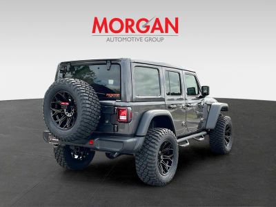 2025 Jeep Wrangler — photo 7 view