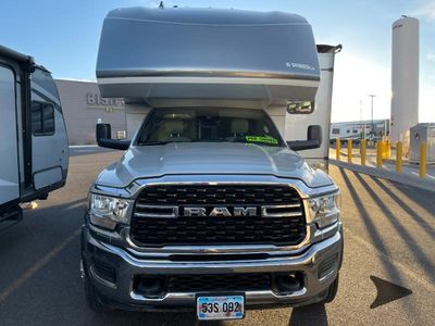 2024 Dynamax Isata 5 - Photo 3