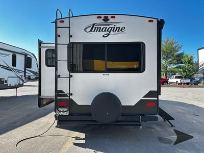 2021 Grand Design Imagine - Photo 6