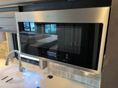 2023 Thor Motor Coach PALAZZO — photo 19 view
