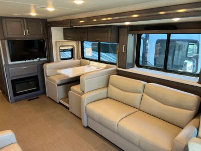 2023 Thor Motor Coach PALAZZO — engine compartment view