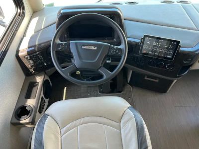 2023 Thor Motor Coach PALAZZO — side profile view