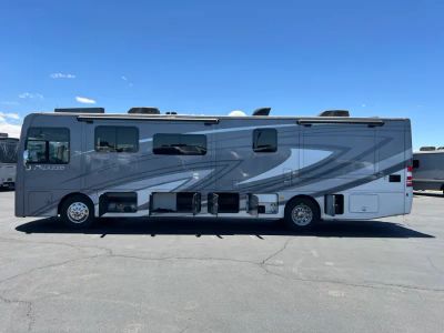 2023 Thor Motor Coach PALAZZO — photo 35 view