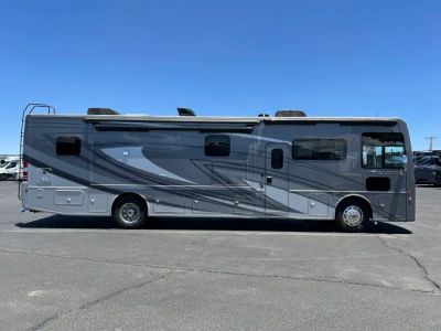 2023 Thor Motor Coach PALAZZO — photo 32 view
