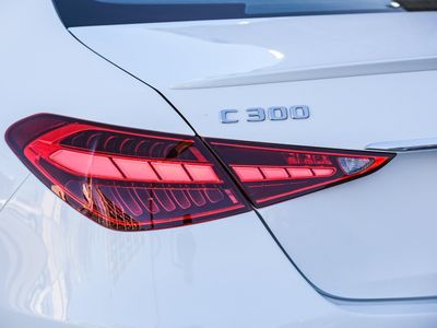 2023 Mercedes-Benz C-Class - Photo 6