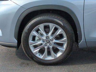 2023 Toyota Highlander - Photo 7