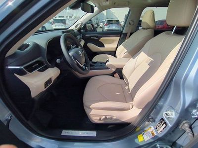2023 Toyota Highlander - Photo 8