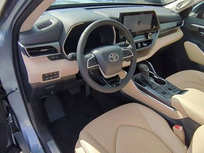2023 Toyota Highlander - Photo 9