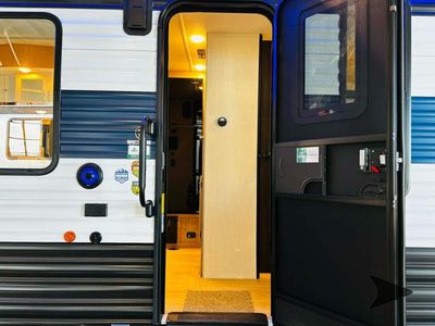 2026 Forest River RV Cherokee Grey Wolf - Photo 19
