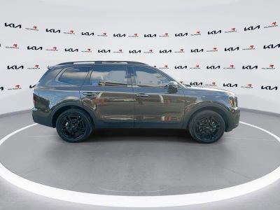 2024 Kia Telluride — photo 9 view