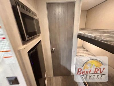 2024 Coachmen RV Catalina Summit Series 7 - Photo 63