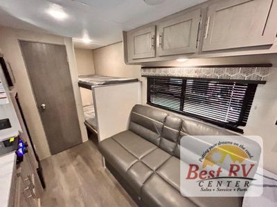 2024 Coachmen RV Catalina Summit Series 7 - Photo 18
