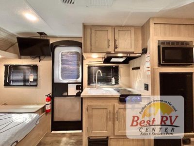 2024 Coachmen RV Catalina Summit Series 7 - Photo 30