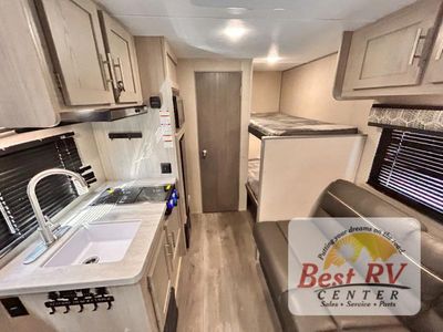 2024 Coachmen RV Catalina Summit Series 7 - Photo 24
