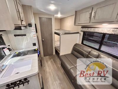 2024 Coachmen RV Catalina Summit Series 7 - Photo 23