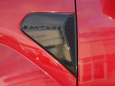 2025 Hyundai Santa Fe - Photo 12