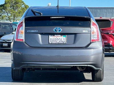 2014 Toyota Prius - Photo 8