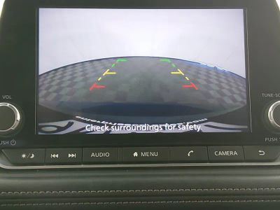 2024 Nissan Rogue — photo 16 view