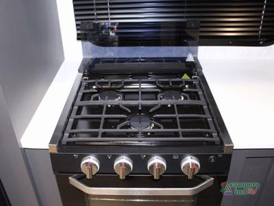 2026 Forest River RV Rockwood Ultra Lite - Photo 9