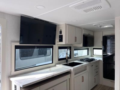 2026 Brinkley Model Ix - Photo 9