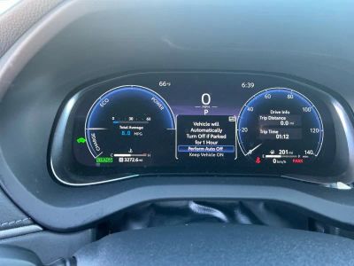 2024 Toyota Venza — photo 10 view