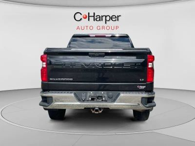2021 Chevrolet Silverado 1500 — interior view