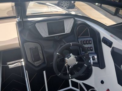 2024 Supreme S220 - Photo 16
