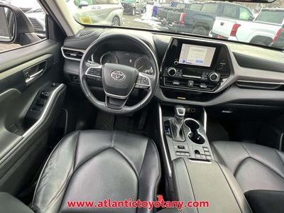 2023 Toyota Highlander - Photo 21