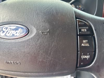 2005 Ford F-350SD - Photo 14