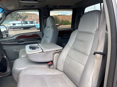 2005 Ford F-350SD - Photo 19