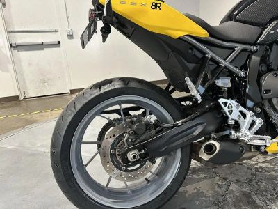 2024 Suzuki GSX-8R - Photo 15
