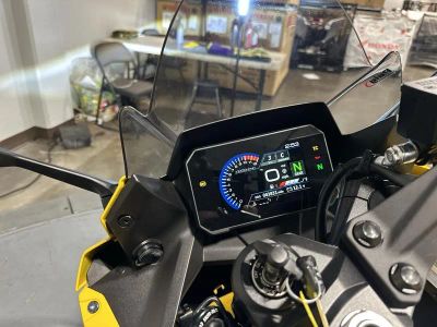 2024 Suzuki GSX-8R - Photo 11