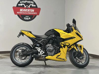 2024 Suzuki GSX-8R - Photo 1
