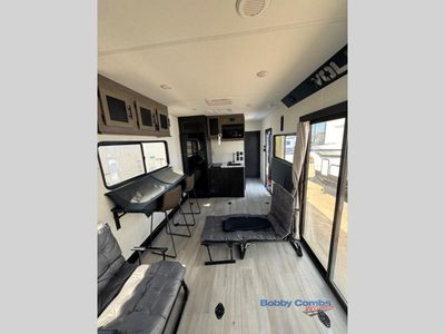 2025 Forest River RV Cherokee Wolf Pack - Photo 5