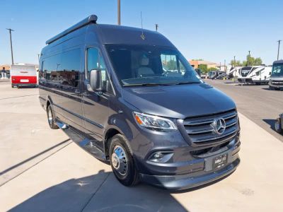 2026 Midwest Automotive Designs HERITAGE — front three-quarter view