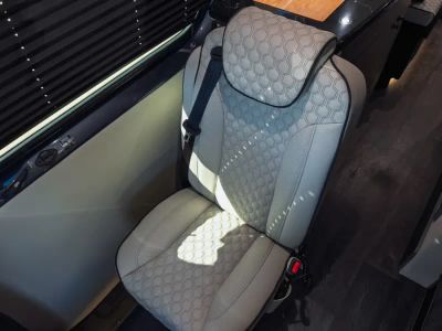 2026 Midwest Automotive Designs HERITAGE — photo 8 view
