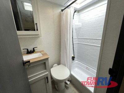 2026 Coachmen RV Chaparral - Photo 35