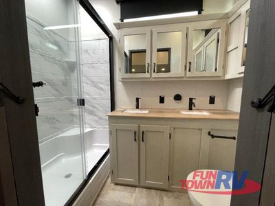 2026 Coachmen RV Chaparral - Photo 28