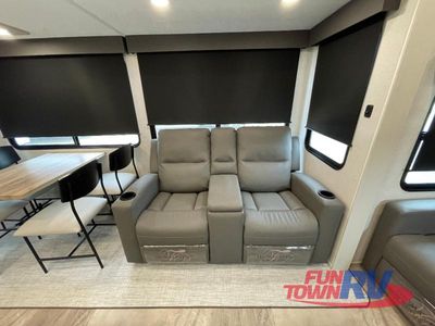 2026 Coachmen RV Chaparral - Photo 22